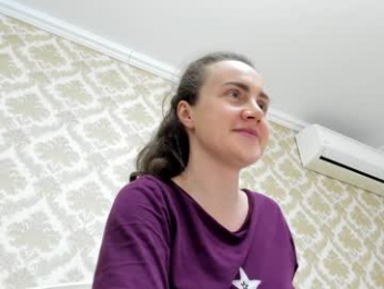 cum_on_my_boobs webcam model stream image