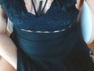 geishasenier21 webcam model stream image