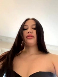 SelenaFoxy webcam model stream image