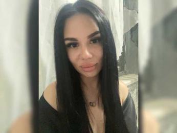 Annetta webcam bongacams model stream image
