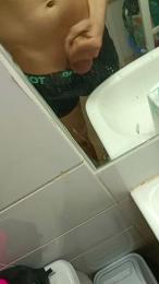 Tulaarika webcam model stream image
