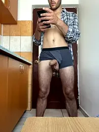 LeonNovaro webcam model stream image