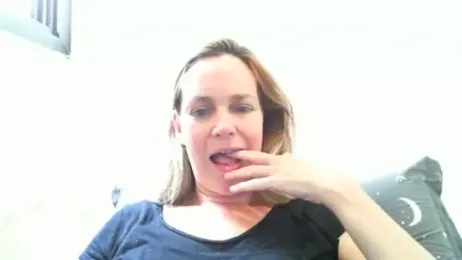 Annylove1 webcam model stream image