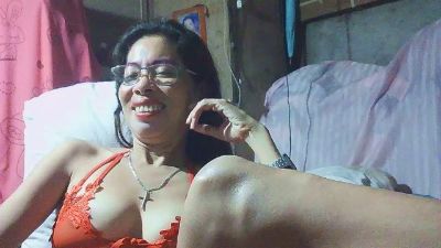 Yumie05 webcam model stream image