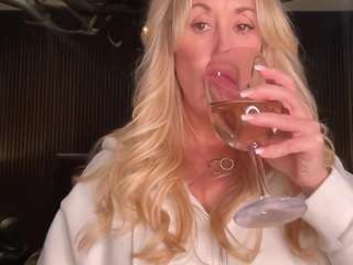 brandi-love webcam model stream image