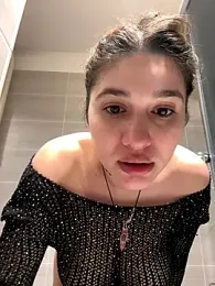 IrisBlues webcam model stream image