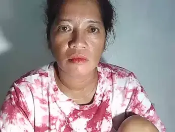 wethornypussy4u webcam model stream image