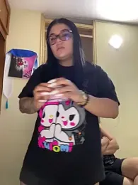 alissonfernandez_ webcam model stream image