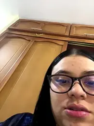 alissonfernandez_ webcam model stream image