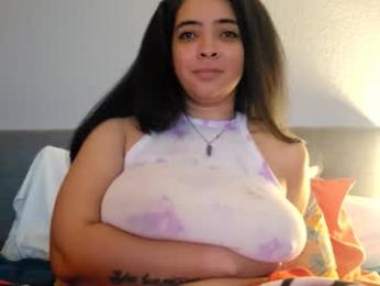 love_raquel_xo webcam model stream image