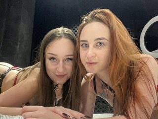 Sandra & Kathryn webcam model stream image