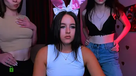 flora_ri webcam model stream image