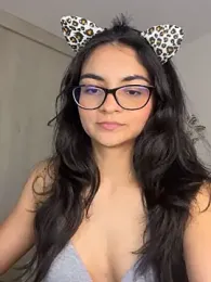 Cat2525 webcam model stream image