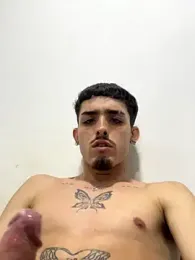 NikoStone_ webcam model stream image