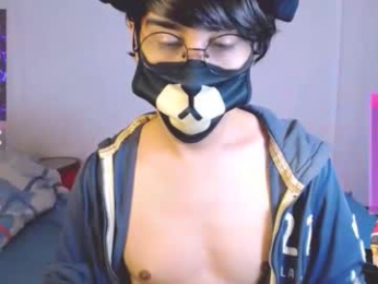 yuniorb webcam model stream image