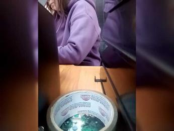 Molii-Molii35 webcam bongacams model stream image