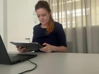latuaottavia webcam model stream image
