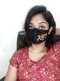 Tapur- webcam stripchat model stream image