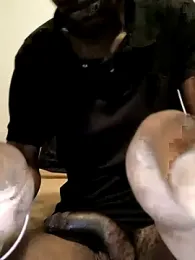 Fizozoo webcam model stream image