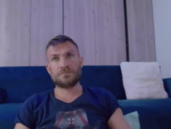 10in_deluxe webcam model stream image