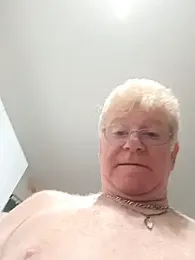 olivbisoumis webcam model stream image