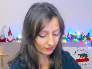 Alexia Cage webcam model stream image