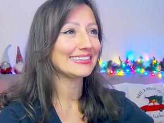 Alexia Cage webcam model stream image