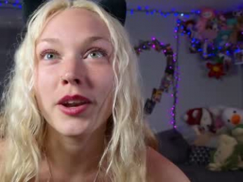 lilfknsquirt webcam chaturbate model stream image