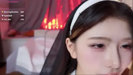 Kiki--2025 webcam model stream image