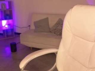 niicole-fox2 webcam camsoda model stream image