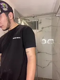 TheBatMansion webcam model stream image