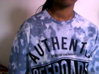 Cons001 webcam model stream image