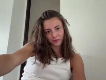 asleyfabello webcam model stream image