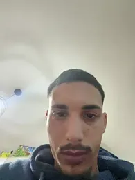 piccolo2002 webcam model stream image