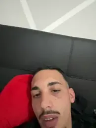 piccolo2002 webcam model stream image