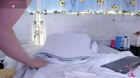 AleAurarashi webcam model stream image