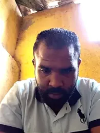 MOSLAHH webcam model stream image