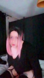 KarinePulpyTv webcam cam4 model stream image