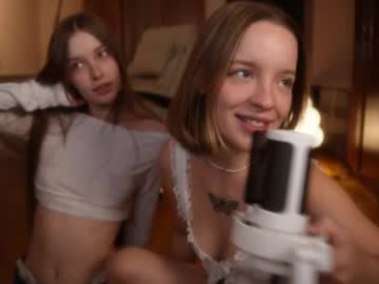 my_mia_ webcam model stream image