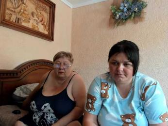 SweetLenaandNatalia webcam model stream image