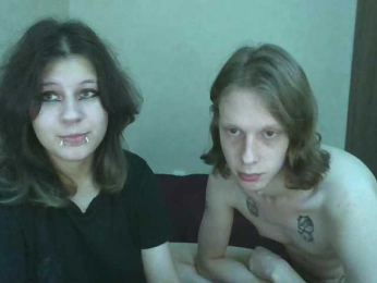 Crystal-Porn-Love webcam bongacams model stream image