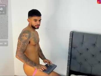 andrewadans02 webcam model stream image