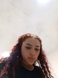 Mommy-Hot webcam model stream image