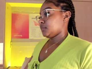 tamarazaki webcam model stream image