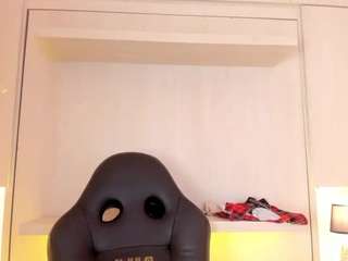 tamarazaki webcam model stream image