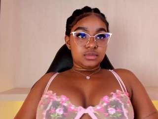 tamarazaki webcam model stream image