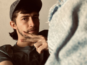 EvansAlex webcam model stream image