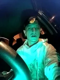 DebutingPathway webcam model stream image