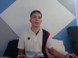 Brunoo Steel webcam model stream image