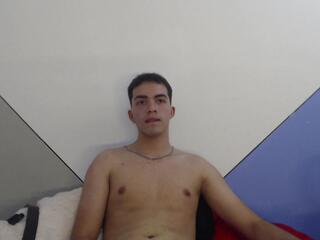 Brunoo Steel webcam model stream image